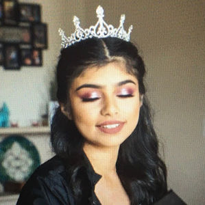 Meet your Posher, Alyssa